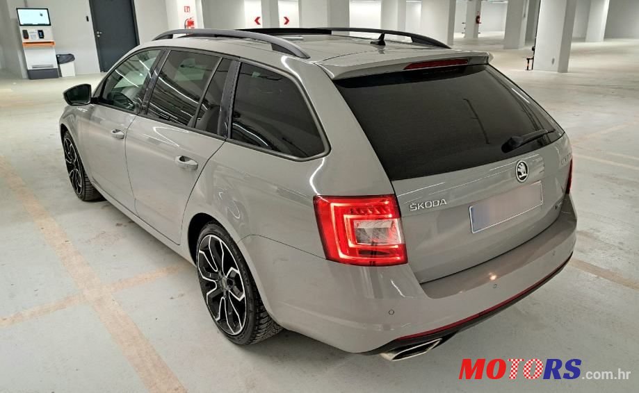 2014' Skoda Octavia Combi photo #6