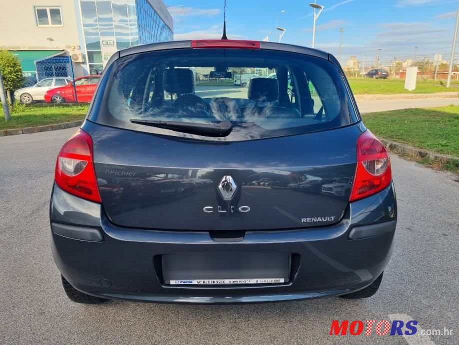 2006' Renault Clio 1,2 16V photo #6