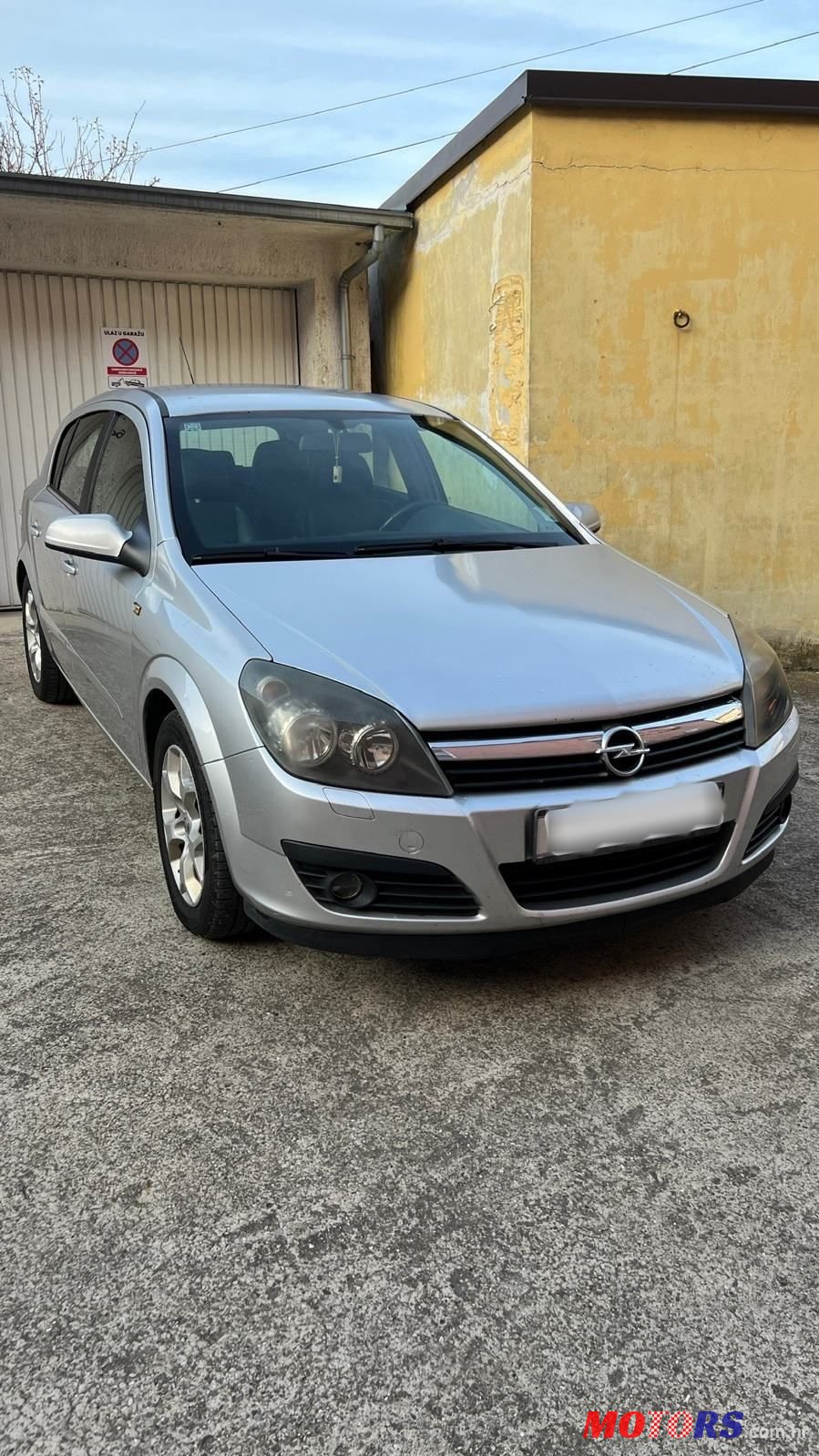 2006' Opel Astra 1,7 Cdti photo #1