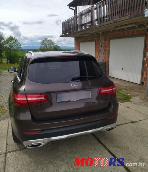 2017' Mercedes-Benz GLC 250 D photo #3