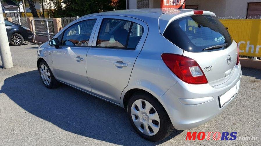 2008' Opel Corsa Eco 1,3 Cdti photo #2
