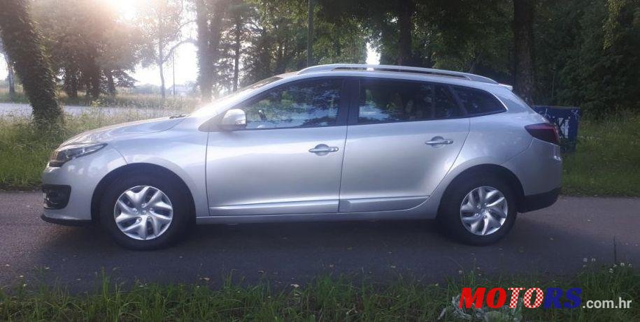 2015' Renault Megane Grandtour Dci 95 photo #1