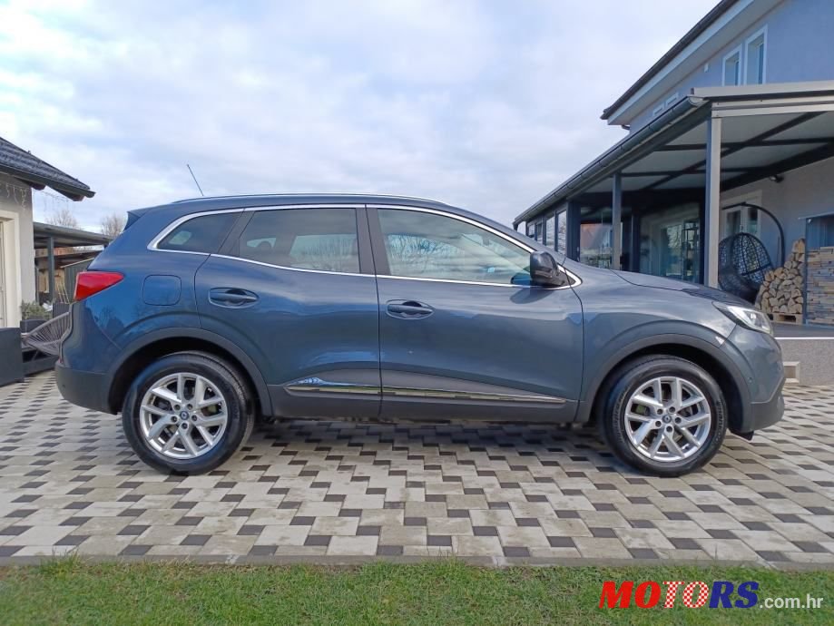2016' Renault Kadjar Dci 130 photo #4