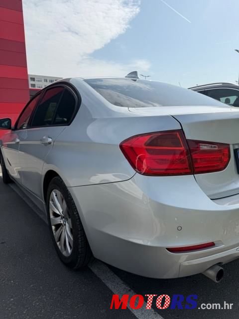 2012' BMW Serija 3 320D photo #1