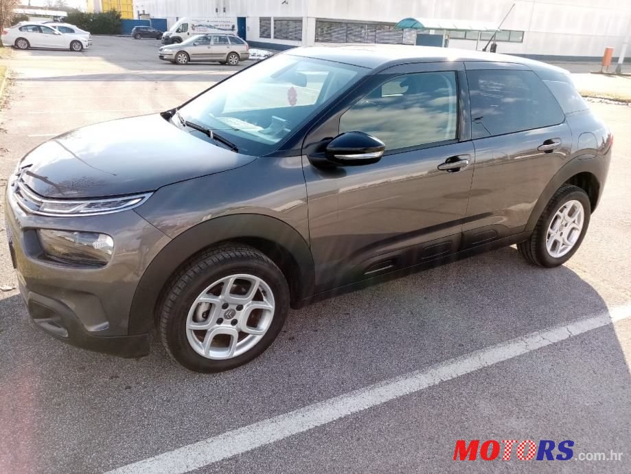 2019' Citroen C4 Cactus photo #5
