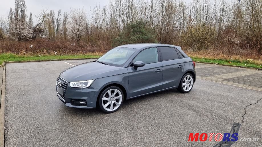 2018' Audi A1 1,0 Tfsi photo #2