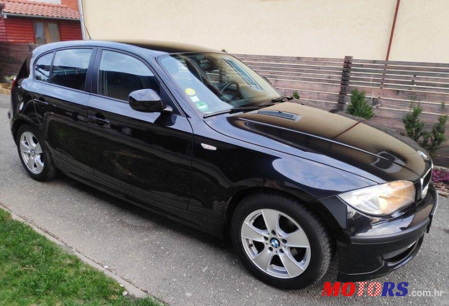 2010' BMW Serija 1 118D photo #1