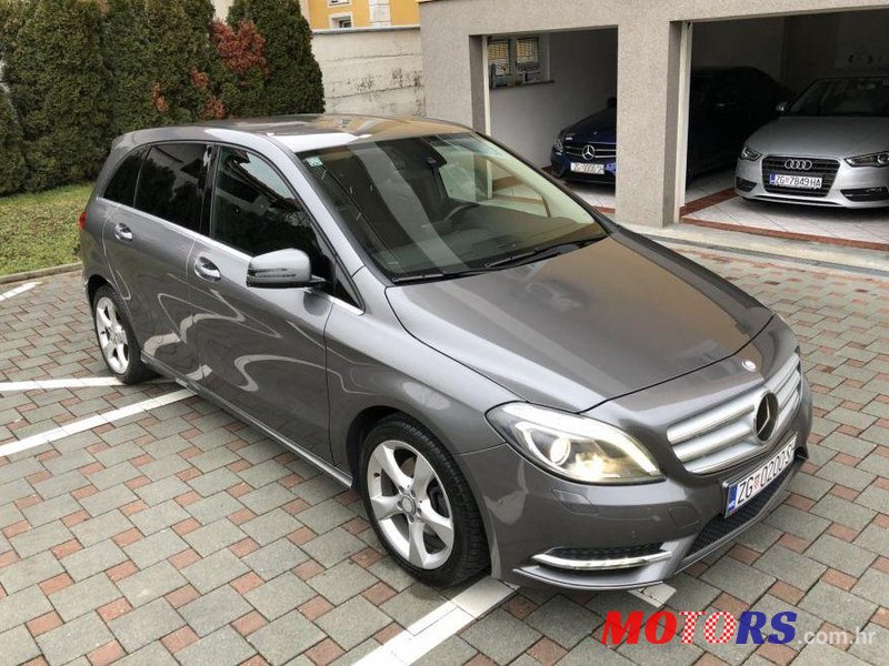 2013' Mercedes-Benz B-Klasa 200 Cdi photo #1