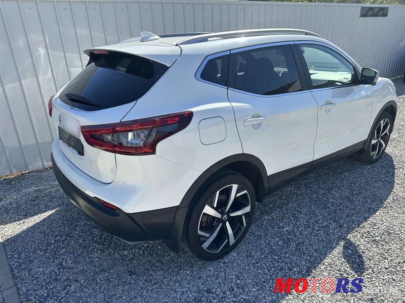 2018' Nissan Qashqai 1,3 Dig-T photo #6