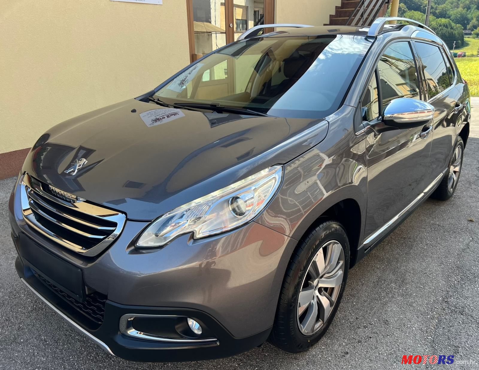 2014' Peugeot 2008 1,6 E-Hdi photo #1