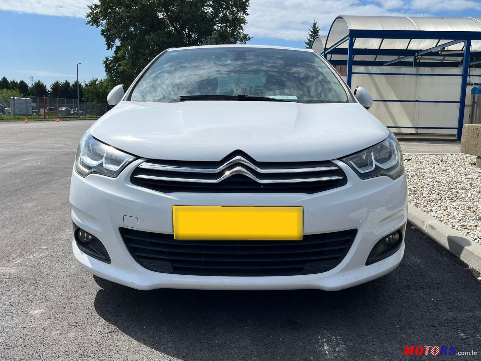 2015' Citroen C4 1,6 Hdi photo #2