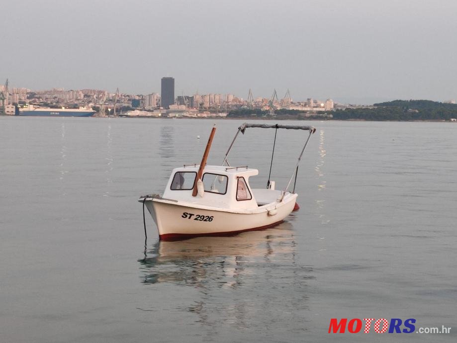 2009' Quicksilver photo #1