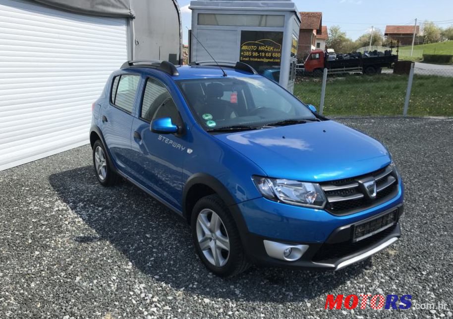 2013' Dacia Sandero 1,5 Dci 90 Prestige photo #1