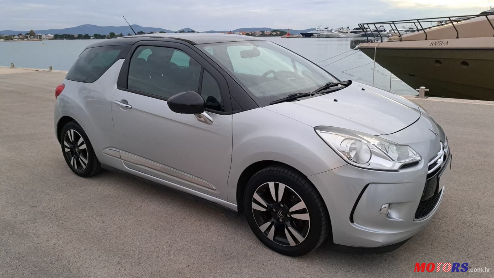 2015' Citroen DS3 1,2 Vti photo #3
