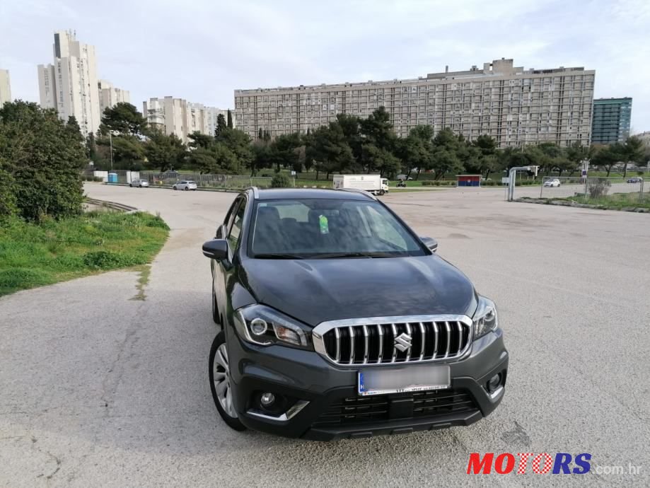 2019' Suzuki SX4 S-Cross 1,0 photo #1