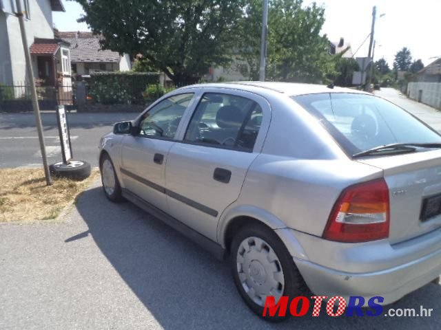 2002' Opel Astra Cool 1,4 photo #2