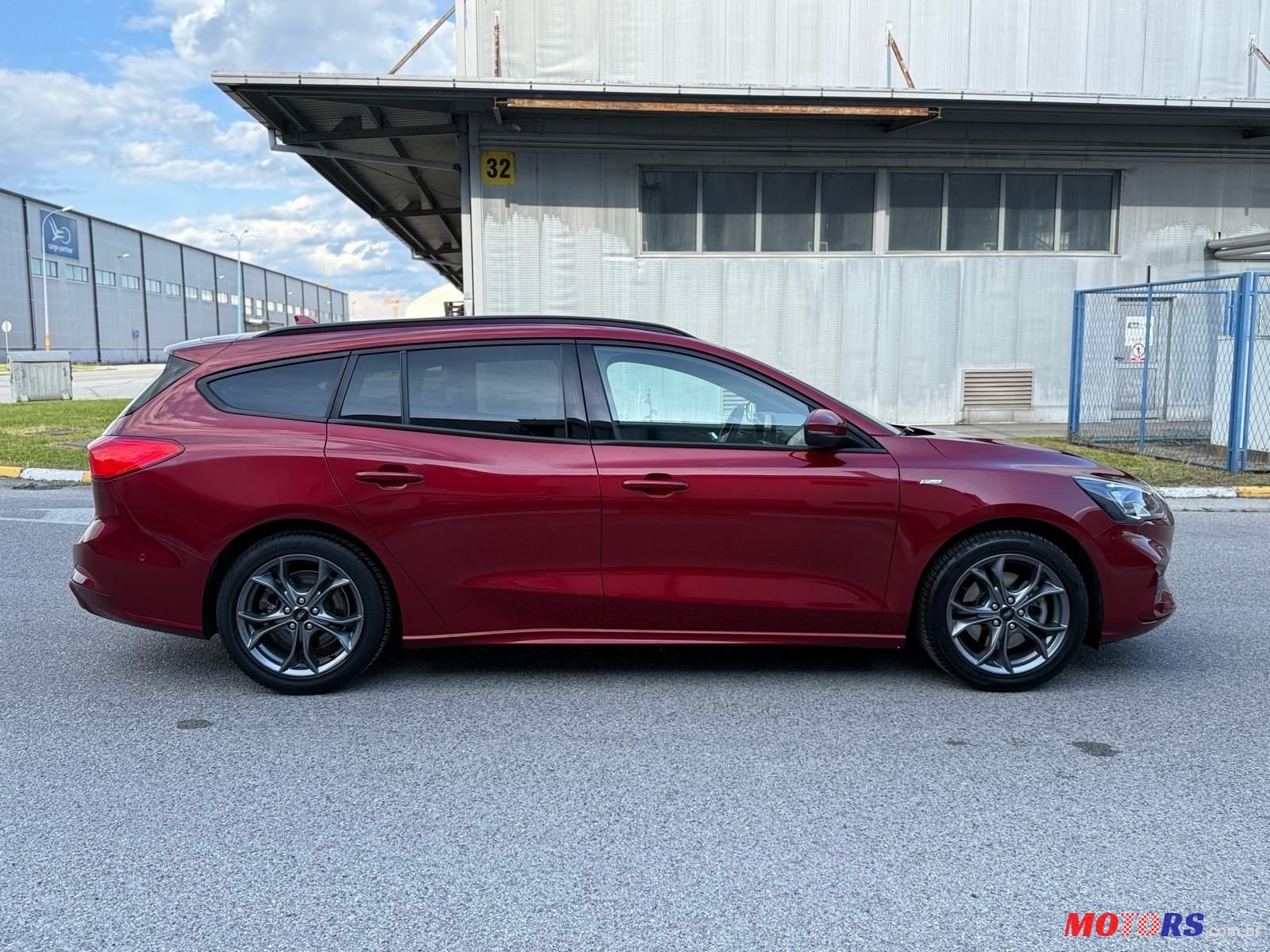 2020' Ford Focus Karavan photo #5