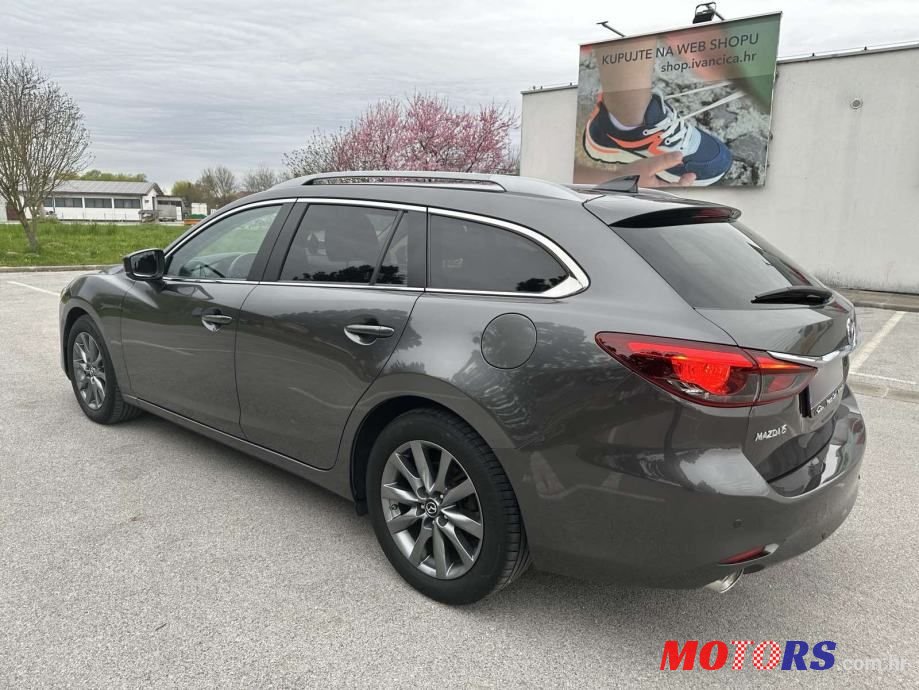 2019' Mazda 6 Sport Combi photo #4