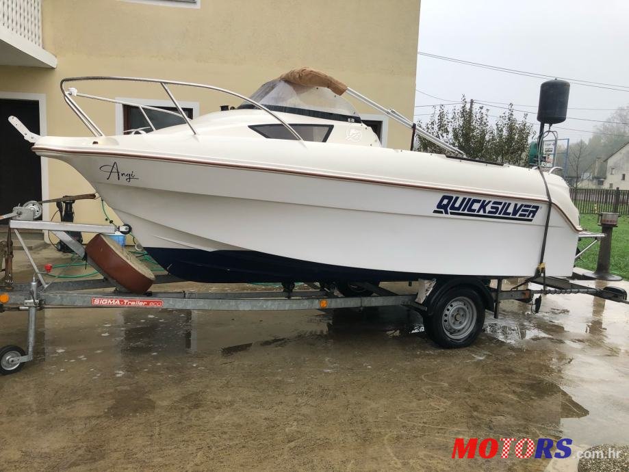 2006' Quicksilver Cabin 470 photo #1