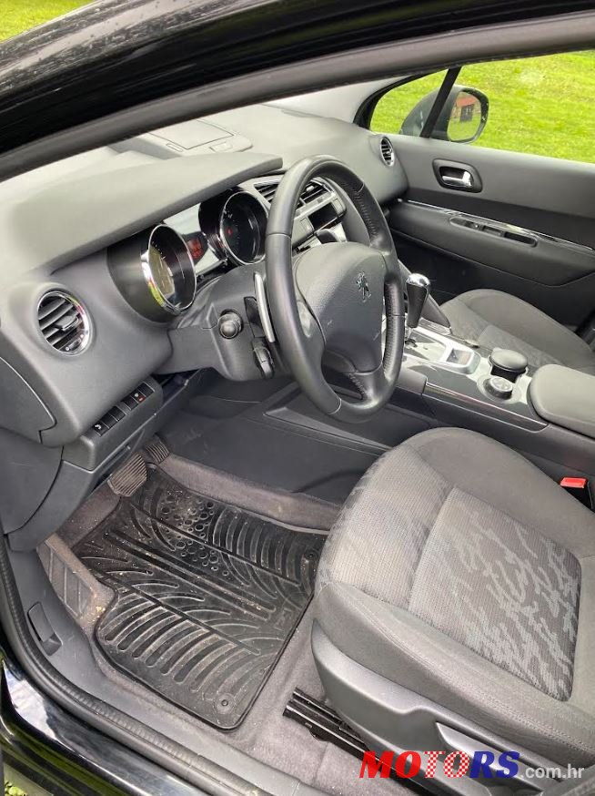 2013' Peugeot 3008 photo #7