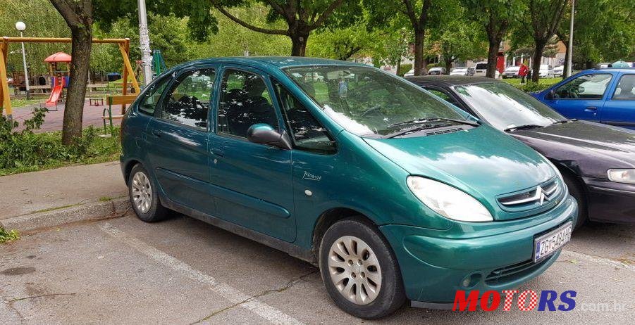 2003' Citroen Xsara Picasso 2,0 Hdi photo #1