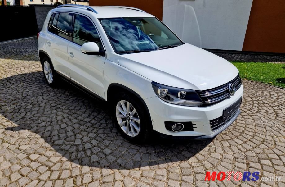 2014' Volkswagen Tiguan photo #3