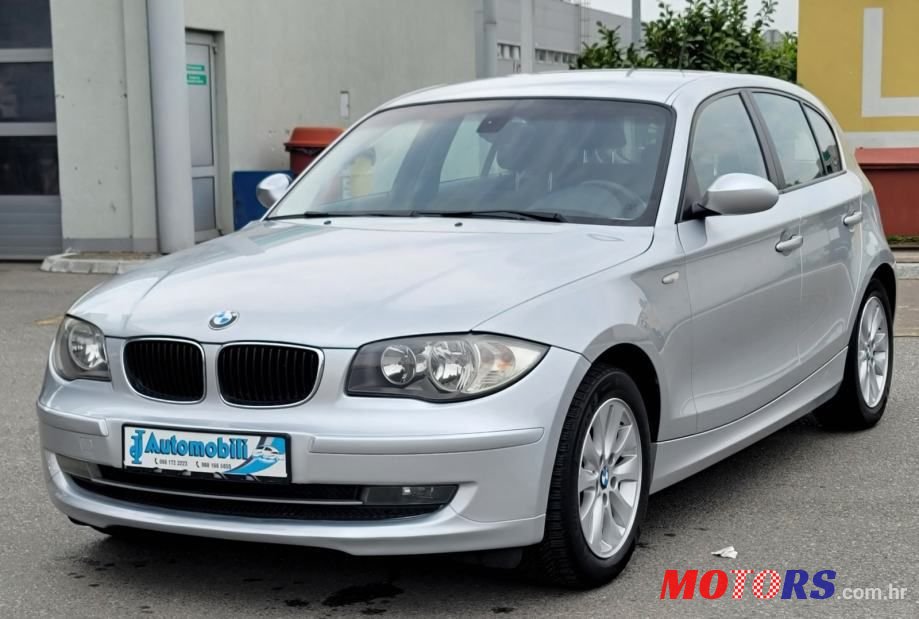 2009' BMW Serija 1 116D photo #3