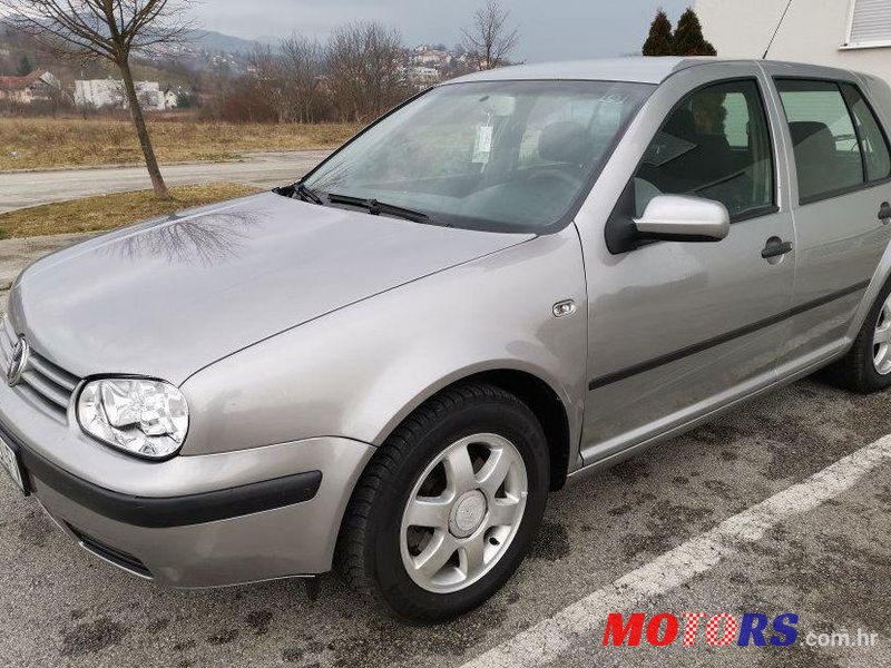 2003' Volkswagen Golf IV 1,9 Tdi photo #1