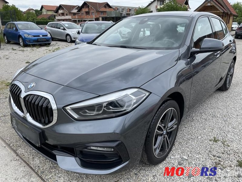 2019' BMW Serija 1 118D photo #2