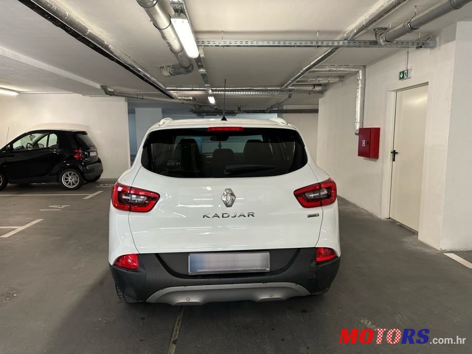 2015' Renault Kadjar Dci 110 photo #6