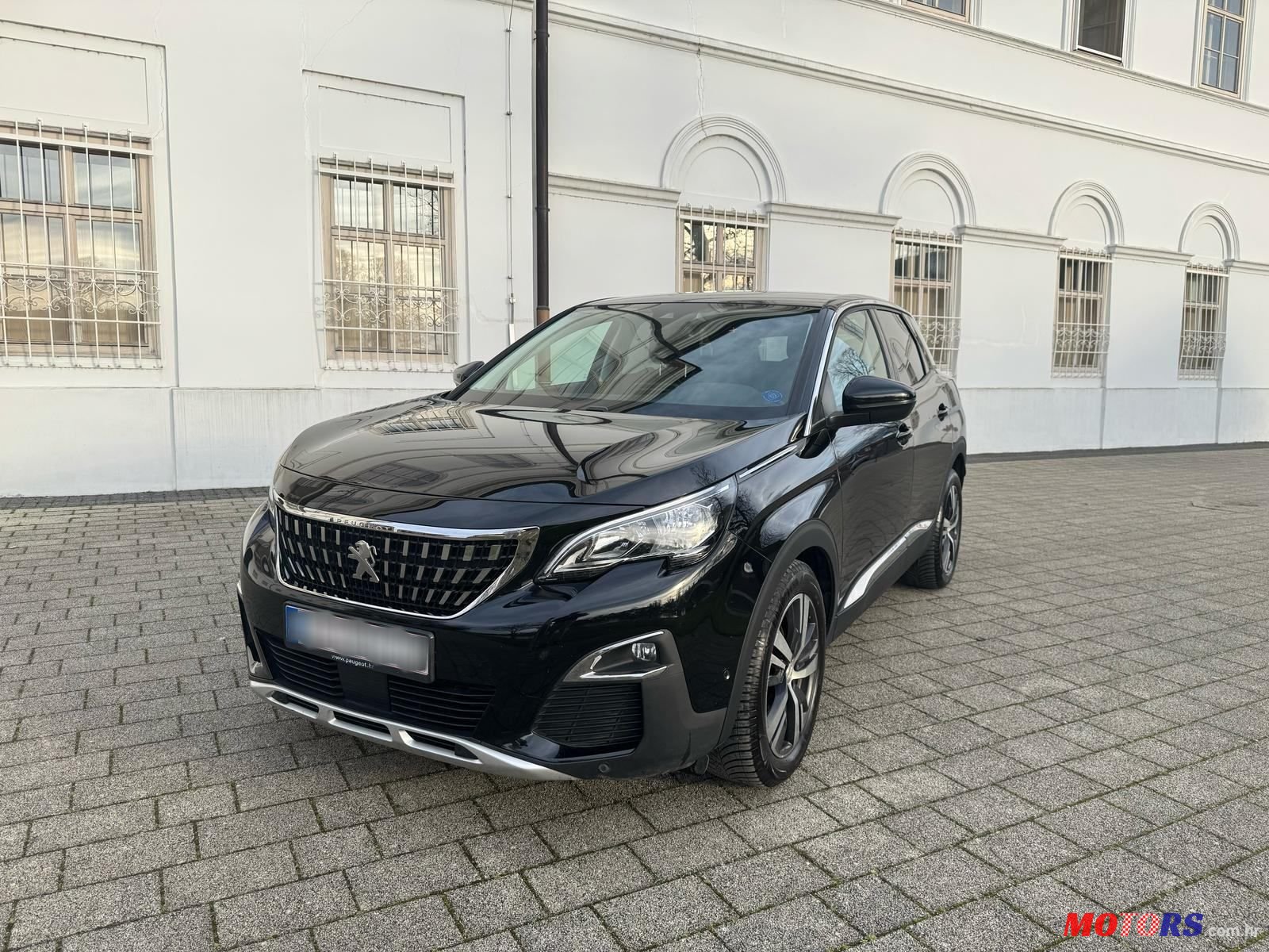 2017' Peugeot 3008 1,6 Bluehdi photo #1