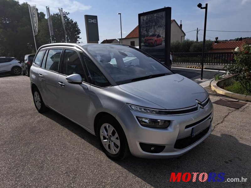 2015' Citroen C4 Picasso photo #1