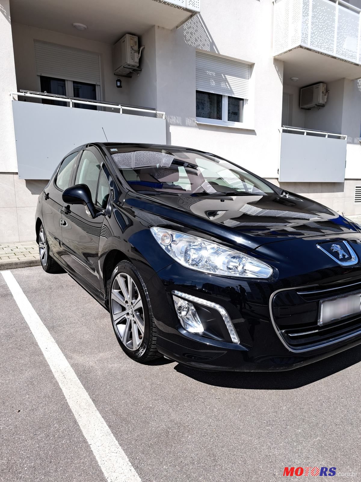 2011' Peugeot 308 1,6 E-Hdi photo #2