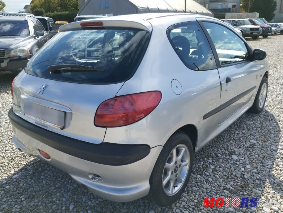 2005' Peugeot 206 photo #6