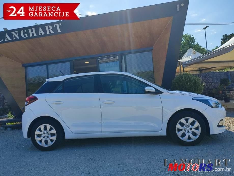 2018' Hyundai i20 1,1 Crdi photo #4