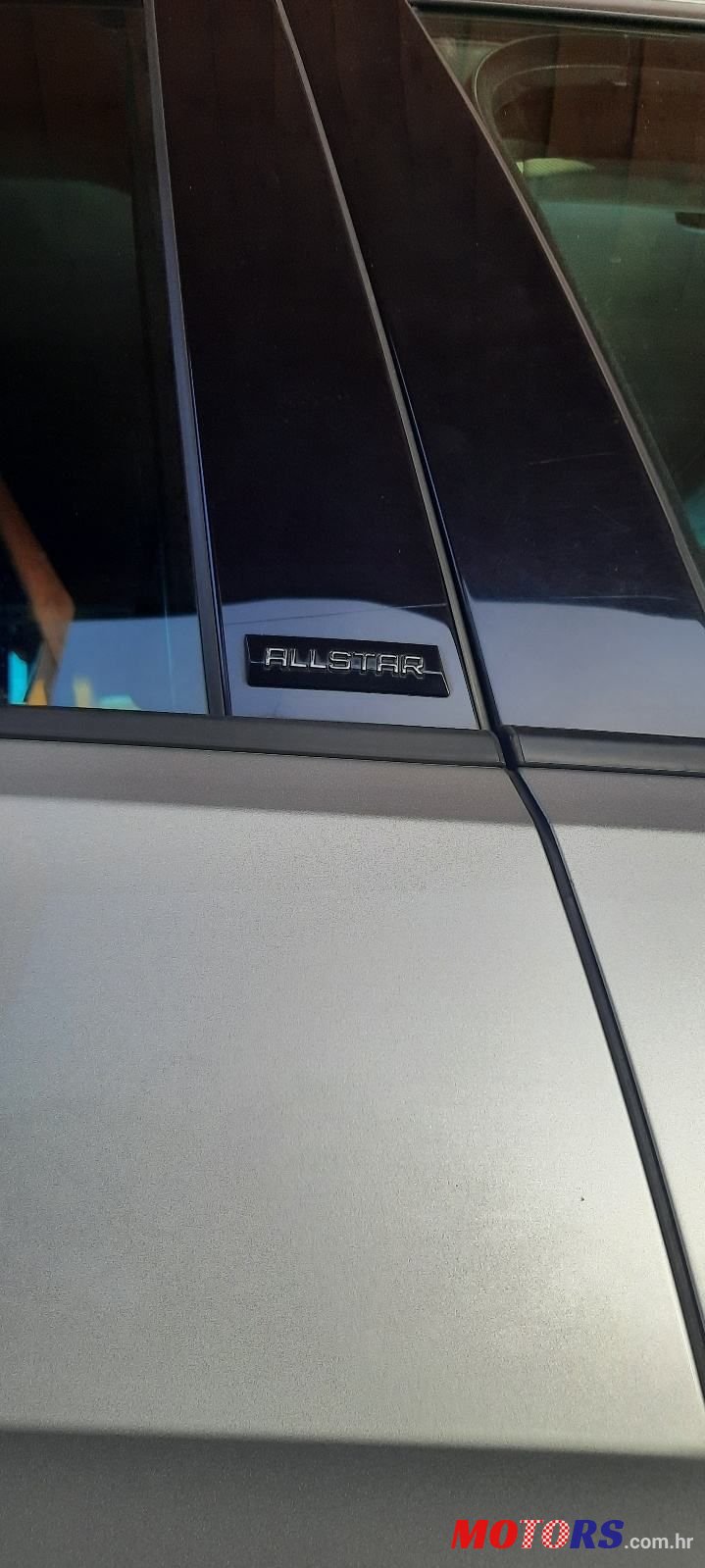 2016' Volkswagen Golf VII Variant photo #5