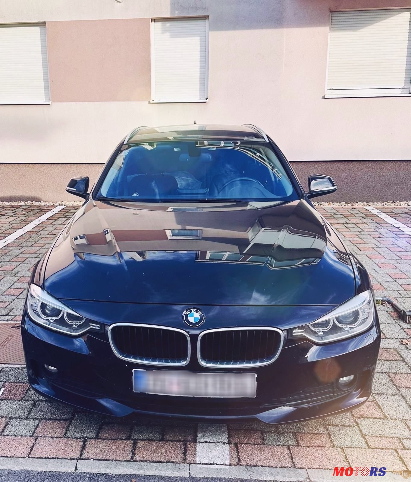 2013' BMW Serija 3 318D photo #1