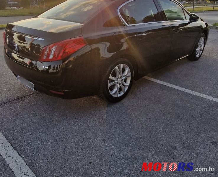 2013' Peugeot 508 Hybrid4 2,0 Hdi photo #4