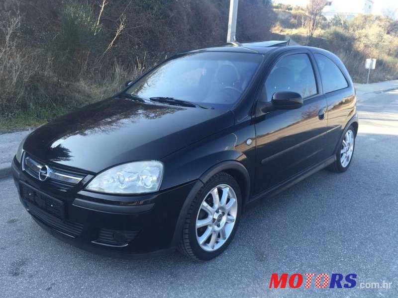 2004' Opel Corsa 1,3 Cdti photo #1