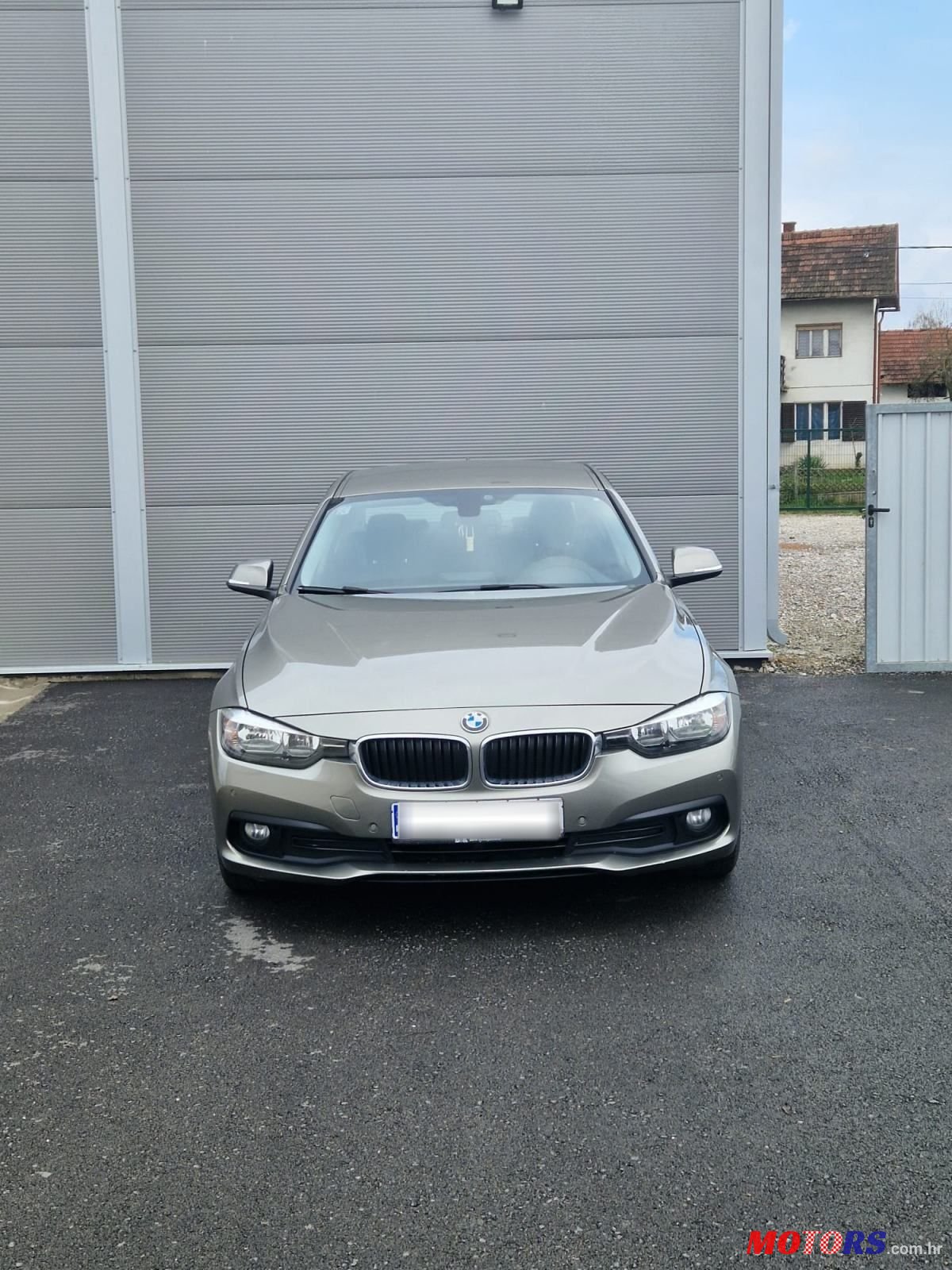 2015' BMW Serija 3 320D photo #3