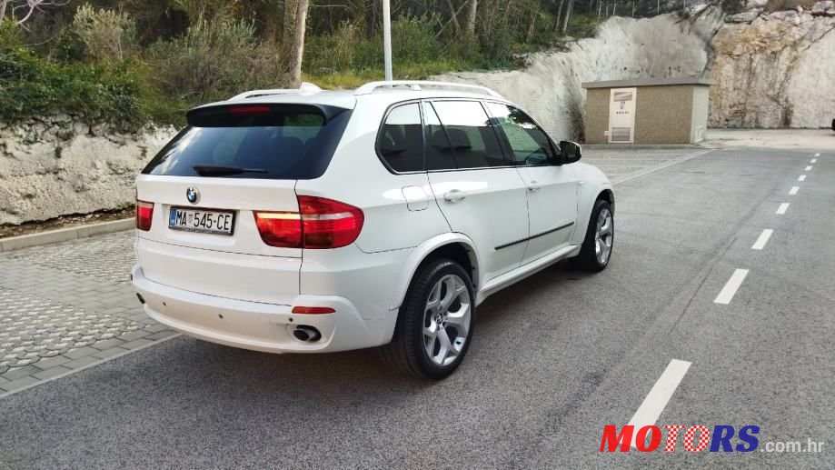 2009' BMW X5 Xdrive35D photo #6