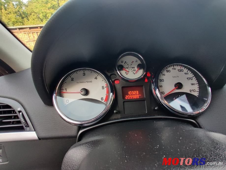 2008' Peugeot 207 1,6 Hdi photo #6