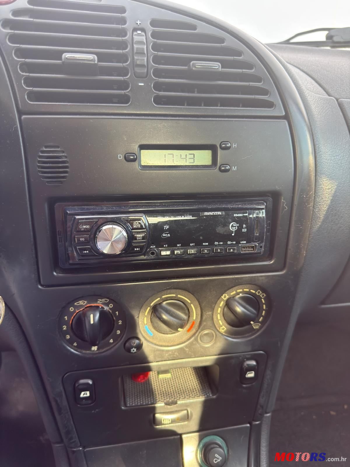 2004' Citroen Xsara 1,4 I photo #4