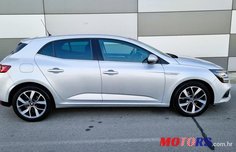 2017' Renault Megane Dci 110 photo #6