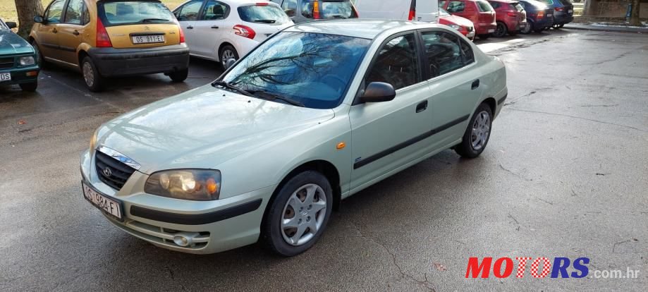 2004' Hyundai Elantra 2,0 Crdi photo #1