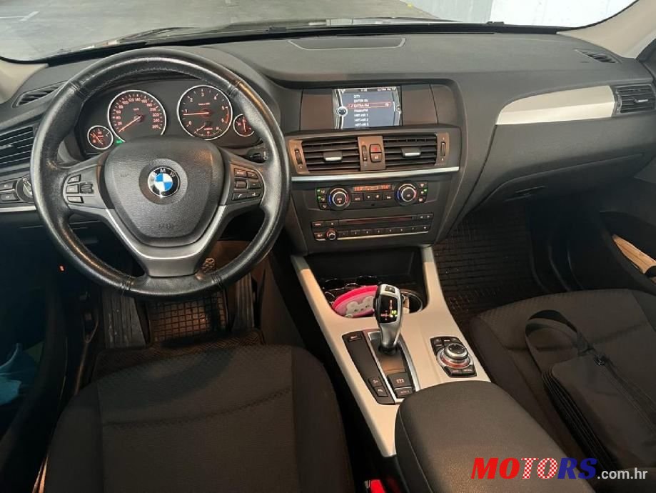2012' BMW X3 Xdrive20D photo #3