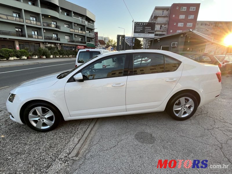 2020' Skoda Octavia 1.6 Tdi photo #5