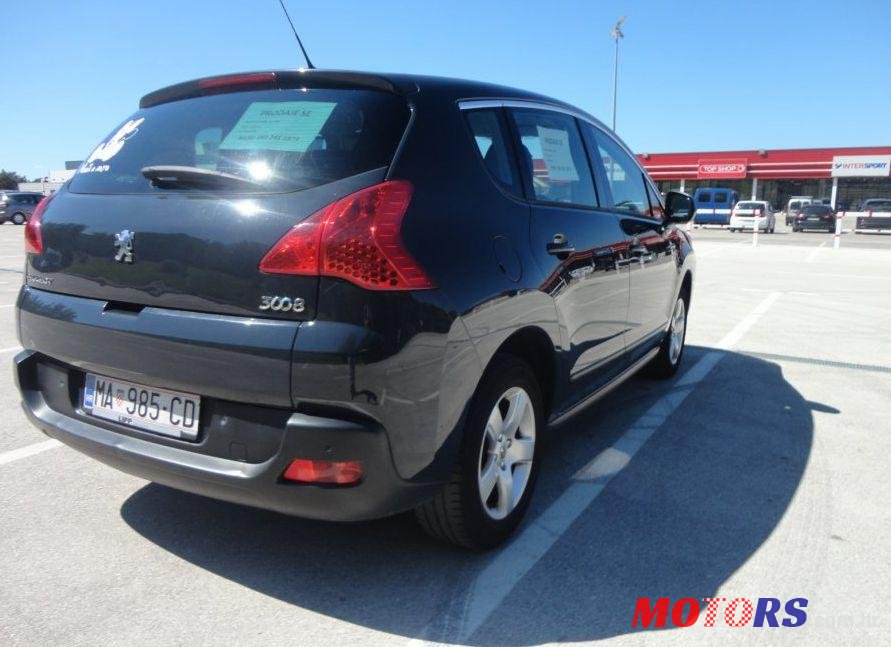 2011' Peugeot 3008 1,6 Hdi photo #1