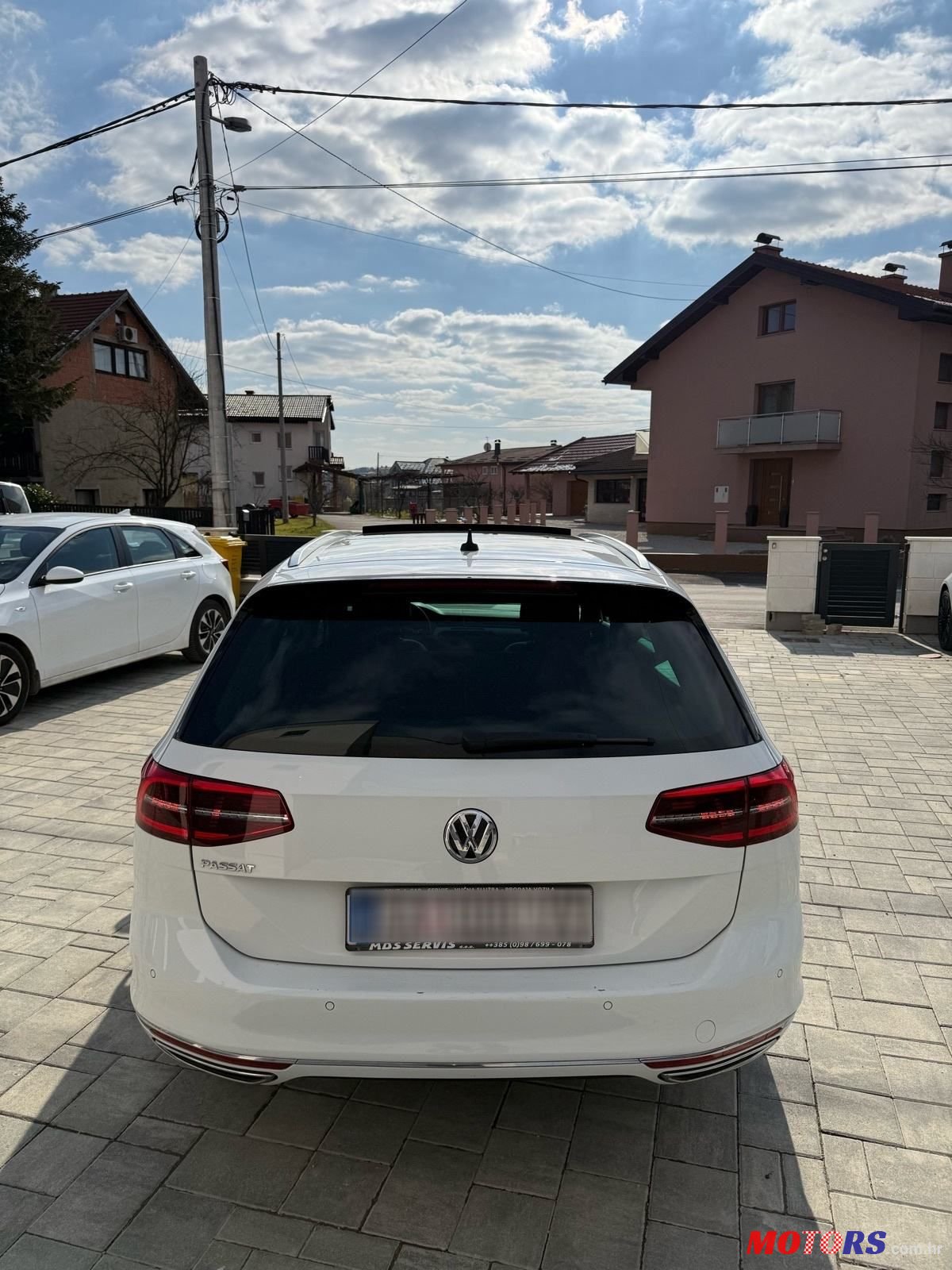 2018' Volkswagen Passat Variant photo #5