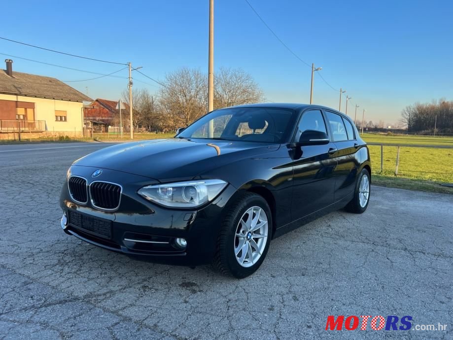 2012' BMW Serija 1 118I Sport photo #1